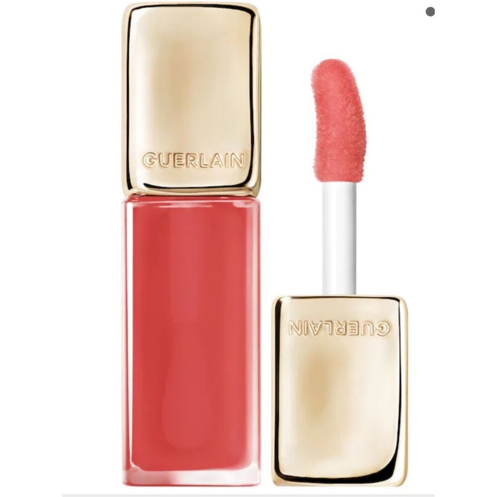 GUERLAIN
Kiss Kiss Bee Glow Hydrating Tinted Lip Oil